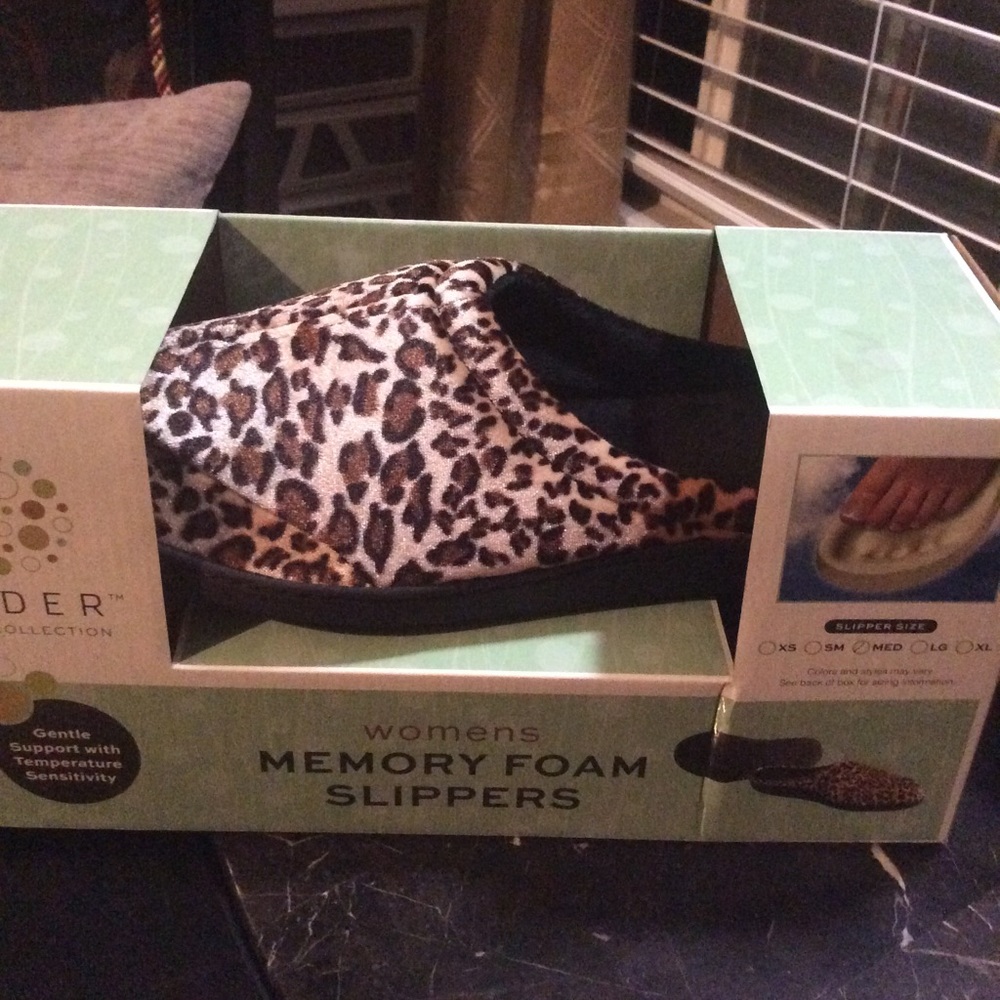 Women’s Memory Foam Slippers